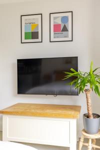 Cosy Cotswolds Retreat near Badminton