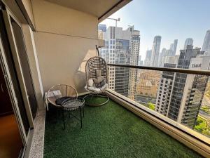 3bhk apt with Burj Khalifa view