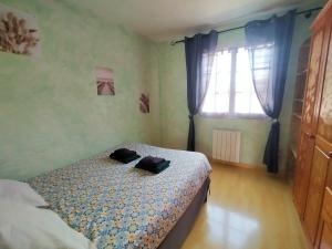 Maisons de vacances Maison 4 personnes avec piscine et espace bien-etre partages : photos des chambres