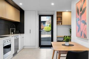 Stylish Stay Heart of the CBD