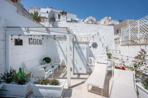 GuestHost - Casa Basilico with terrace