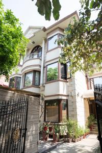 Ahuja Residency Cyber City II