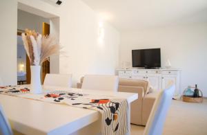 Dimora Moderna nella Natura - 5min Spiaggia Budoni