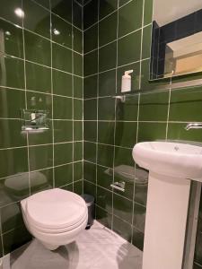 Mooeve Psyri Studios