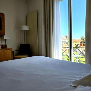 Standard Twin Room room in Hotel Carlton Nice