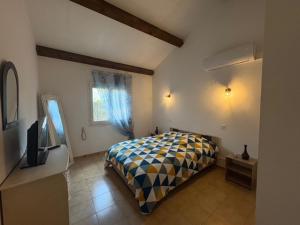 Villas VILLA tous conforts avec Piscine privee et acces Plage : photos des chambres