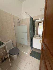 Villas VILLA tous conforts avec Piscine privee et acces Plage : photos des chambres