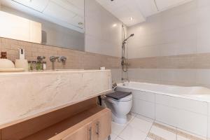 HAVN - 1 Bedroom in Marina with Partial Sea View