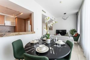 HAVN - 1 Bedroom in Marina with Partial Sea View