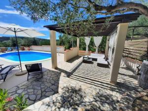 Apartments Kampor (4235)