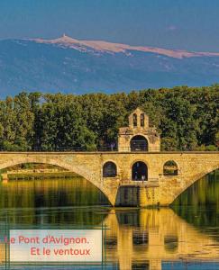 B&B / Chambres d'hotes NUIT DANS LA PORTE DES ETOILES glamping en luberon : photos des chambres