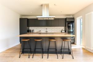 Iona – Bracklesham Bay