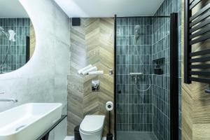 Piłsudskiego 84a - 300 metrów od dworca PKP