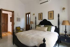 La Morena, Newly Constructed Luxurious 4 BHK villas in Assagao, Private Pool, Balcony, Kitchen, Small Garden, Security