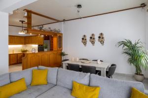 Aquaview Apartment