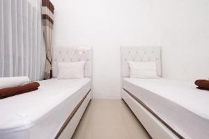 Sandi Guest House Syariah by Sinergi