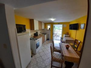 Apartments Kampor (4235)