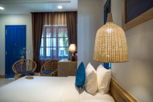 LAzure Resort and Spa