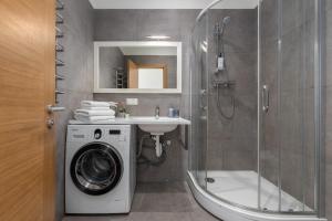 Modern Studio 10 min from the beach