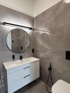 Amazing 1BR Premium Location