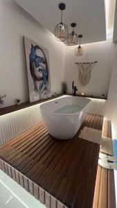 استديو فندقي بجوار سيتي ستارز مدينه نصر