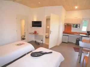 Camping 3 étoiles - Piscine - eehafa