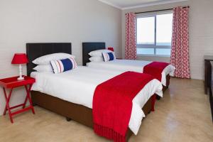 Lower Deck at Cape-x-ta-Sea