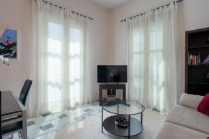 San Julian Apartment