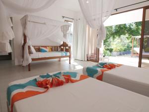 Ndoto Zetu - Modern Swahili Chic