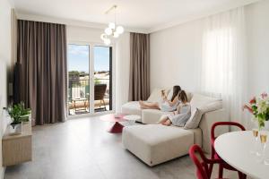 Nana & Nona Luštica Bay