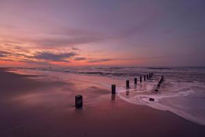 Cool Seaside Hut, Sandy & Quiet Norfolk Beach