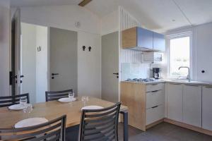 Campings Camping 5 etoiles - Parc aquatique - eeibhf : photos des chambres
