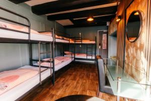 Amsterdam Downtown Hotel Canal View