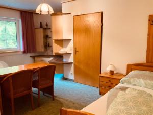 Motel Brunner Apartments & Zimmer