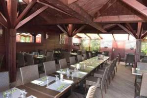 Campings Camping 5 etoiles - Parc aquatique - eebdba : photos des chambres