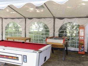 Campings Camping 4 etoiles - Piscine - eehafi : Maison 2 Chambres