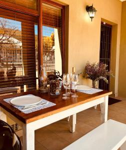 Dotties charming cottage two bedroom apartment and workspace