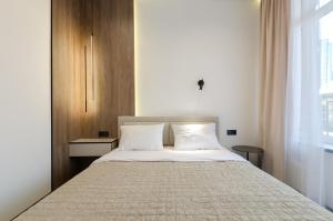 Petrovdom Apartment 02-76A in RC Pechersk Plaza, Mykhaila Boichuka 17