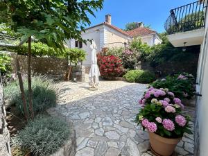 Apartment Barbina Kaštelina