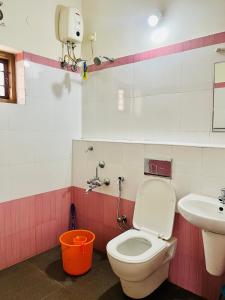 3BHK Spacious Villa near Rajagiri Hospital