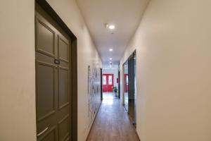 Super Hotel O KG Estate