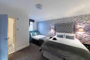 The Beverley Hotel London - Victoria