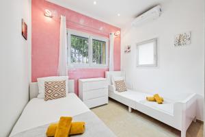 Villa Nissarda, Maison Niçoise avec vue mer, parking, à 5 minutes du port