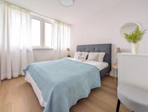 Park Skowroni Pleasant Apartment by BookingHost