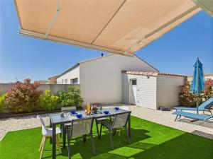 Maisons de vacances Jolie maison pour 6 avec jardin : photos des chambres