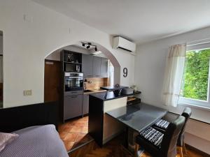 Apartman Ena, strict center, sea view