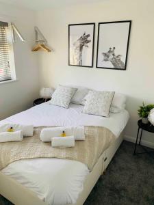 Spacious 3 Bedroom Home with Garden in Farnham