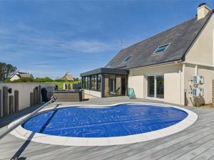 Piscine, jacuzzi et grande terrasse pour 7