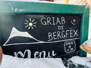 Halleinerhaus by Soul Rebels