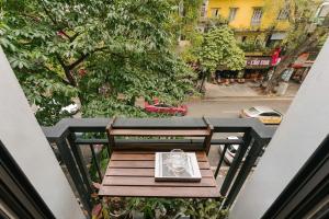 Classic house 3MasterBR HoanKiem Lake by SSens Homes